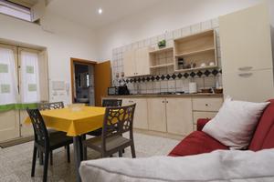 Bilocale piano terra