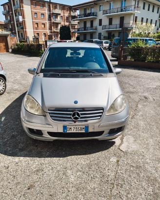 MERCEDES-BENZ CLASSE A 180 CDI