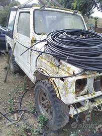 Suzuki samurai sj 413