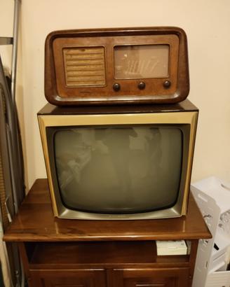 Televisione e radio vintage- ideali da collezione