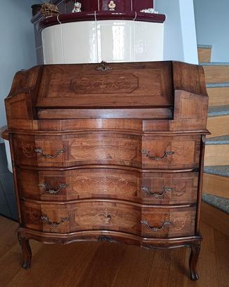 Scrivania Cassettiera in stile Barocco