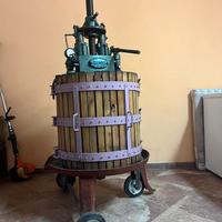 torchio idraulico per uva 70
