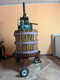 torchio idraulico per uva 70