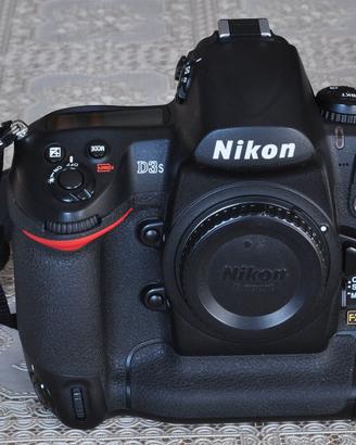 Nikon D3s Body