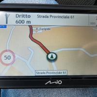 NAVIGATORE AUTO/MOTO  5" TOUCH  - IMBALLO.-