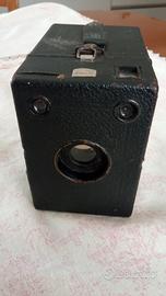 Macchina fotografica anni '30