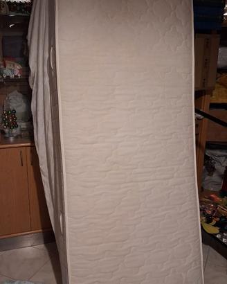 2 Materassi Singoli a Molle 80x190 - €50 cadauno