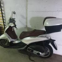 Piaggio Beverly 300-2011