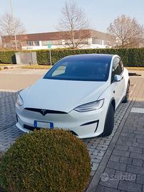 Tesla Model X Plaid
