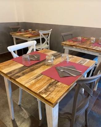 Tavolo tavolino quadrati tondi bar ristorante