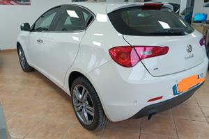 Alfa Romeo Giulietta 1.4 120cv GPL