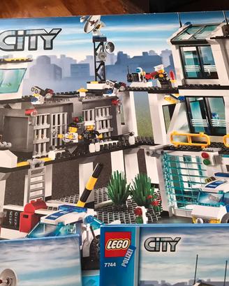 Lego Stazione  Polizia 7744