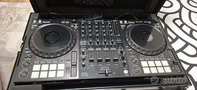  console DJ a 4 canaliPioneer DJ DDJ 1000