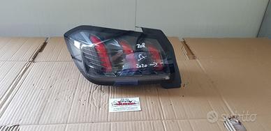 PEUGEOT 208 FARO STOP POSTERIORE SINISTRO LED