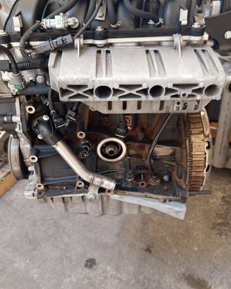 MOTORE RENAULT TRAFIC 2.0 16V CODICE F4RH8 KM 1010