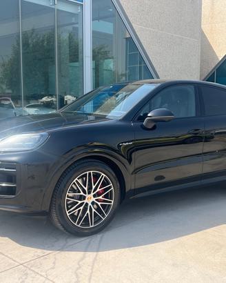Porsche Cayenne Coupé 3.0 V6 S E-Hybrid - possibil