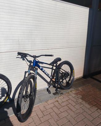 trek marlin 