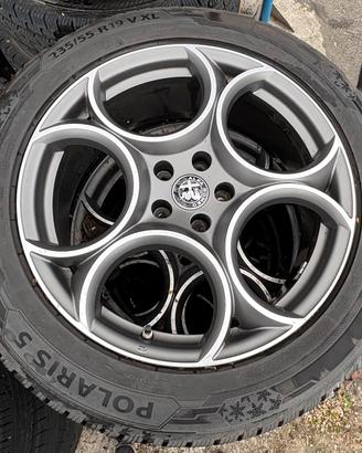 235/55 R19  M+S 4 Gomme+Cerchi Alfa Romeo Stelvio