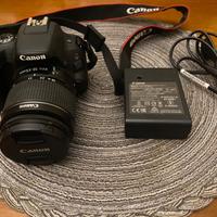 Macchinetta fotografica canon eos 200d + obbiettiv