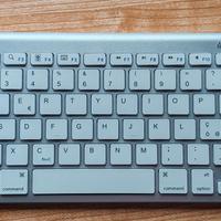 Tastiera bluetooth compatibile con Apple 