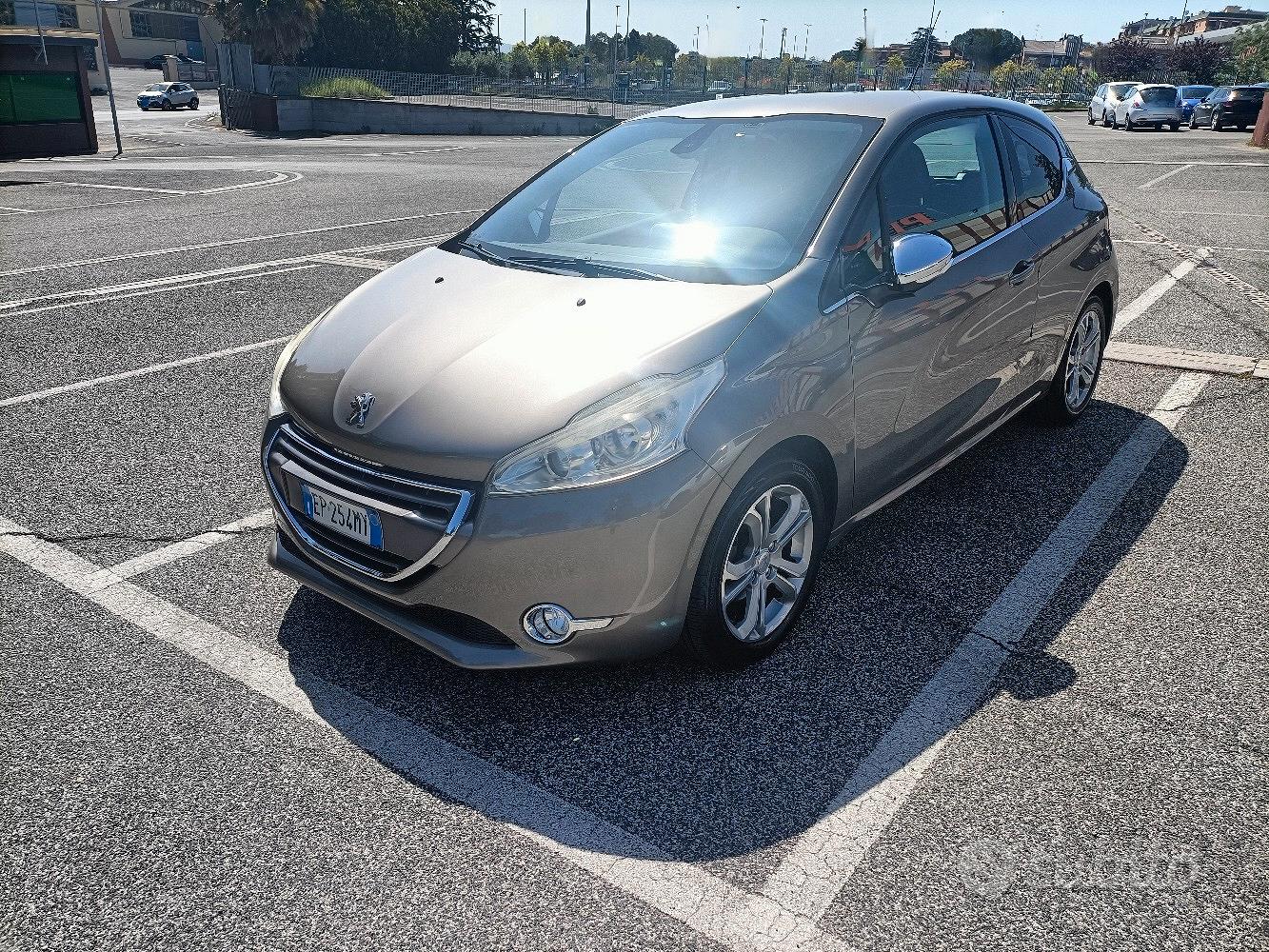 Peugeot 208 1° serie