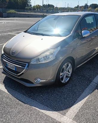 Peugeot 208 1.6 Vti 16V