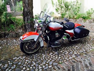 Moto HD Road King