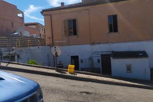 Arzachena intero stabile da ristrutturare