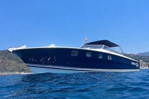 Magnum Marine 38