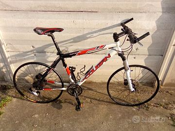 Mountain bike Lee Cougan