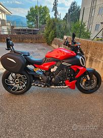 Ducati Diavel V4 - 2023