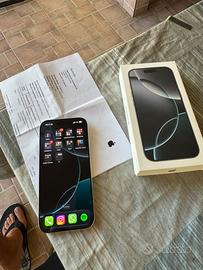 Iphone 16 Pro 256gb titanio bianco garanzia Apple