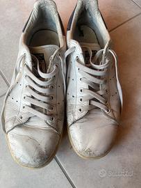 Scarpa sportiva adidas