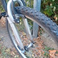 mtb biammortizzata misura 26  zona Gattatico 