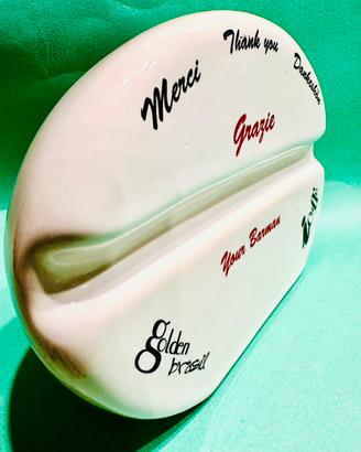 Salvadanaio in ceramica chicco di caffè.