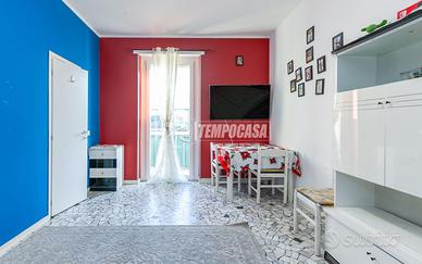 BILOCALE CON BALCONE E CANTINA DI PERTINENZA