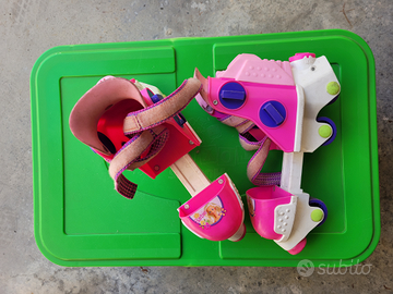 Pattini Barbie per bambina