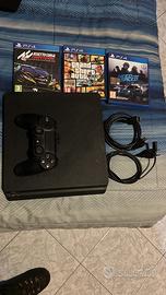 Ps4 com giochi