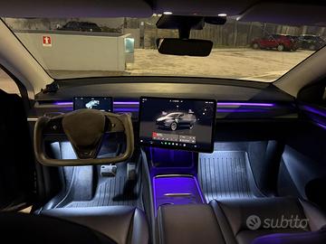 Tesla model Y AWD long range con AB