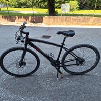 Bici ibrida/trekking urbana