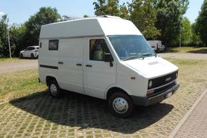 Camper Puro o Furgonato Allestimento VAS