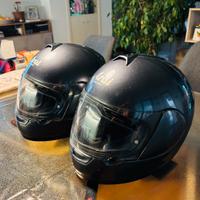 Coppia di caschi per moto