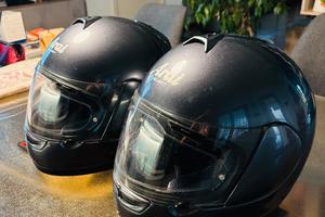 Coppia di caschi per moto