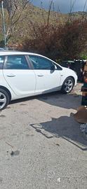 opel astra station wagon