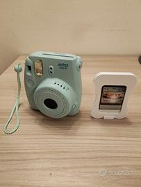 Instax mini 8 con Photoframe 
