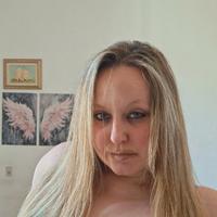Commessa, cassiera, cameriera, receptionist