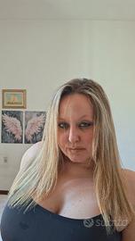 Commessa, cassiera, cameriera, receptionist