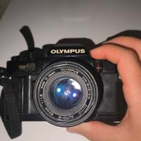 fotocamera reflex analogica (SLR) Olympus OM40 