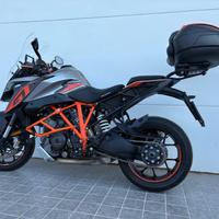 KTM 1290 Super Duke GT my16