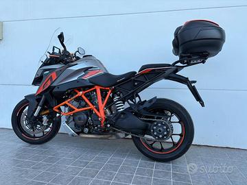KTM 1290 Super Duke GT my16